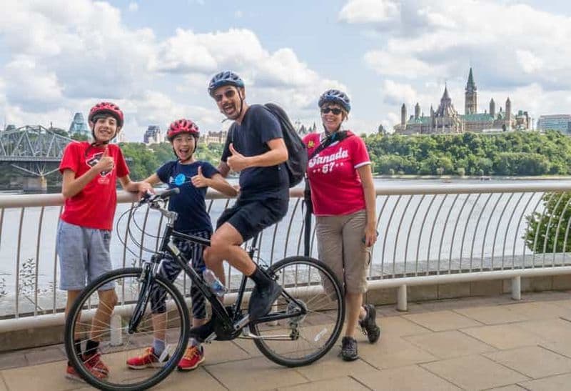 Ottawa : visite guidée à vélo de 2 ou 3,5 heures avec un guide local
