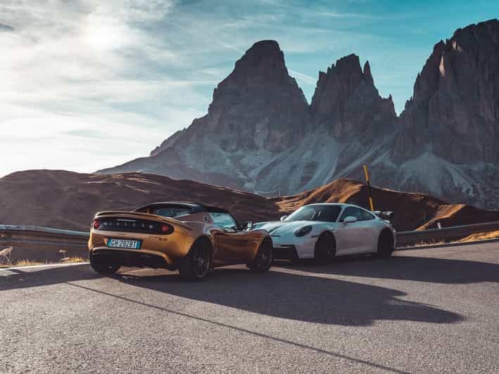 Dolomites : Visite privée en voiture de sport avec guide