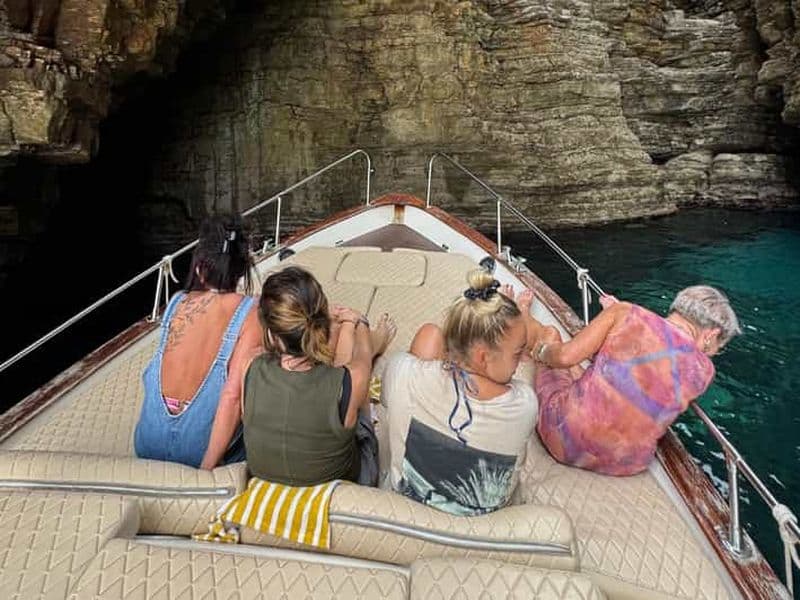 Billet Budva : Excursion en bateau d'une journée à Petrovac avec arrêts baignade