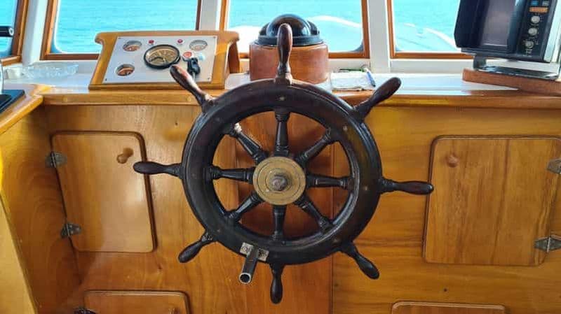 Depuis Calasetta : excursion vers l'île de San Pietro en bateau de pêche