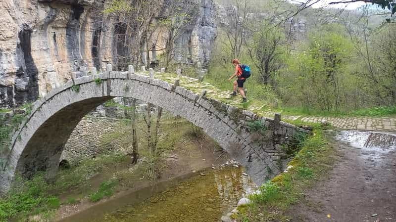 Thessalonique : circuit de randonnée de 8 jours dans le Zagori