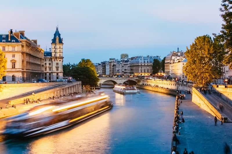 Billet Paris : Croisière nocturne sur la Seine avec dégustation de gaufres