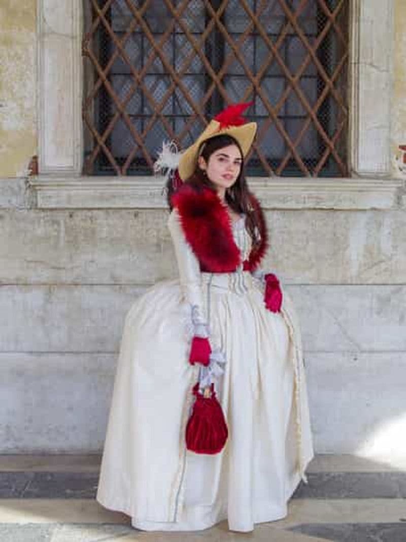 Billet Venise : Expérience Costume Vénitien avec Rafraîchissements
