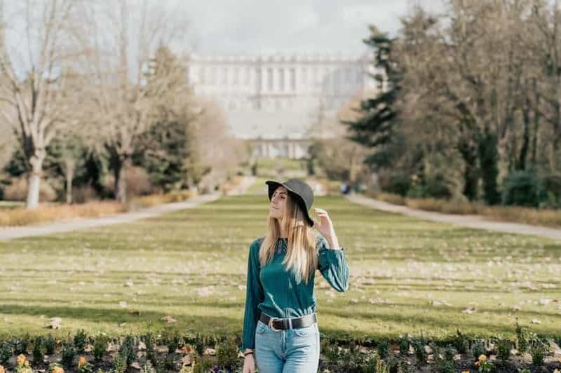 Billet Madrid : séance photo professionnelle dans les jardins du Palais royal