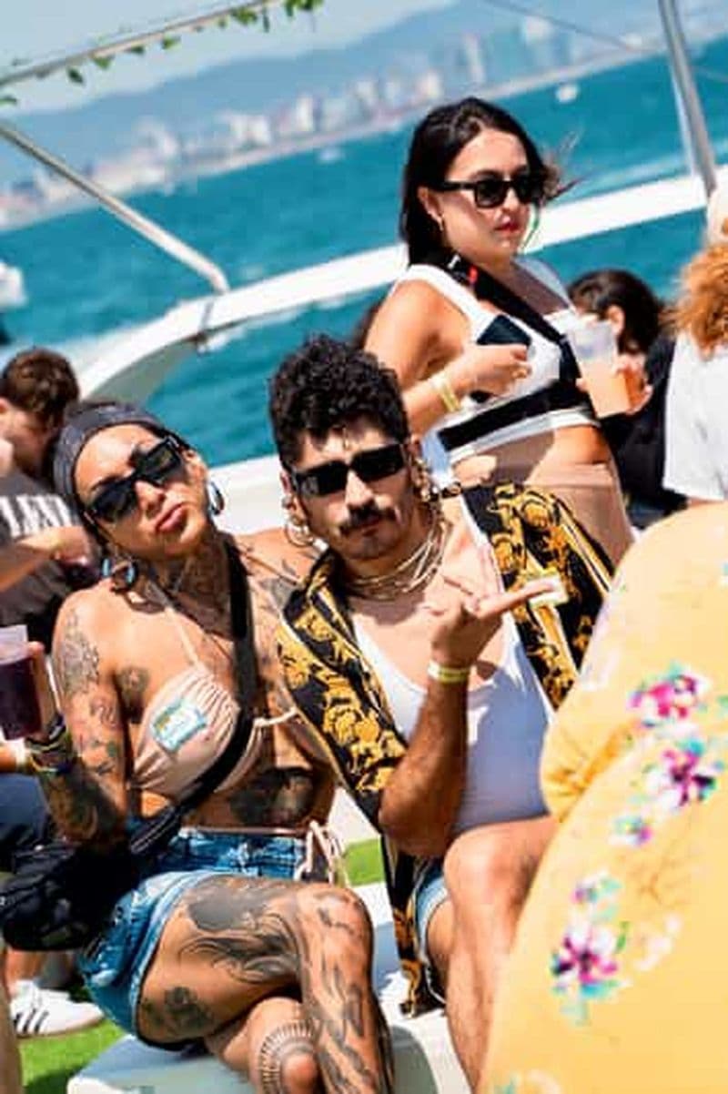 Billet Barcelone : la fête en bateau originale de Barcelone