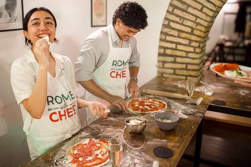 Billet Rome : atelier pratique de préparation de pizzas et mixologie Spritz