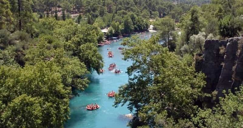 Combo rafting, buggy ou quad et tyrolienne avec déjeuner