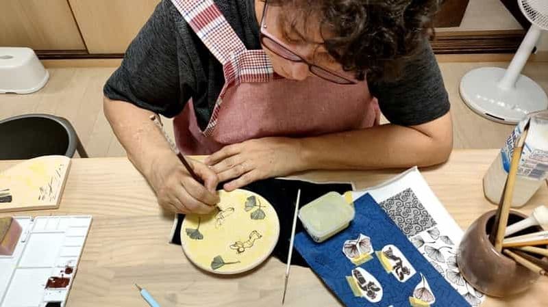 Osaka : Atelier privé de peinture sur céramique