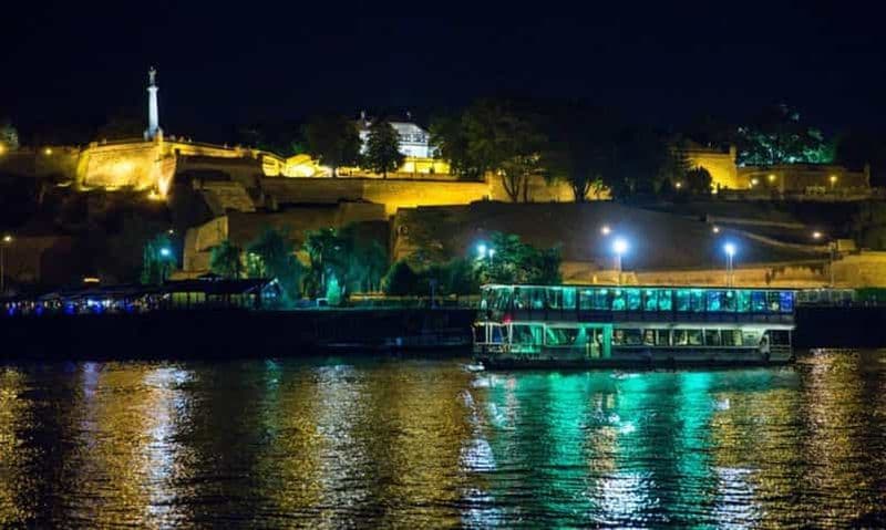 Belgrade : Célébration du Nouvel An orthodoxe - Croisière en bateau