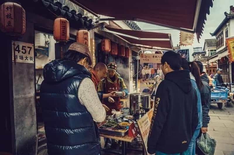 Billet Shanghai : Visite gastronomique pour une escale de 6 heures à Pudong WaterTown