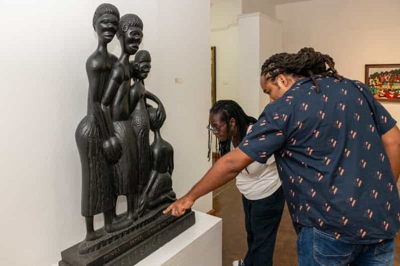 Visite à pied des peintures murales et de la Galerie nationale