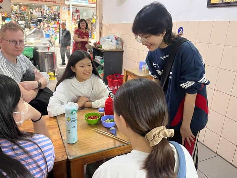 Billet Hanoï : visite guidée à pied dans le vieux quartier à la découverte de la cuisine de rue