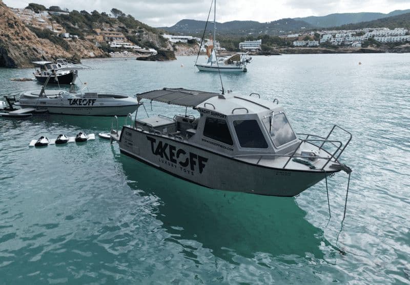 Billet Ibiza : Location de bateau avec 6 activités nautiques