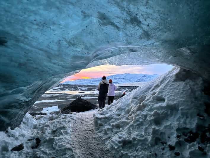 Billet Jökulsárlón : visite de la grotte de glace avec randonnée sur le glacier et super jeep