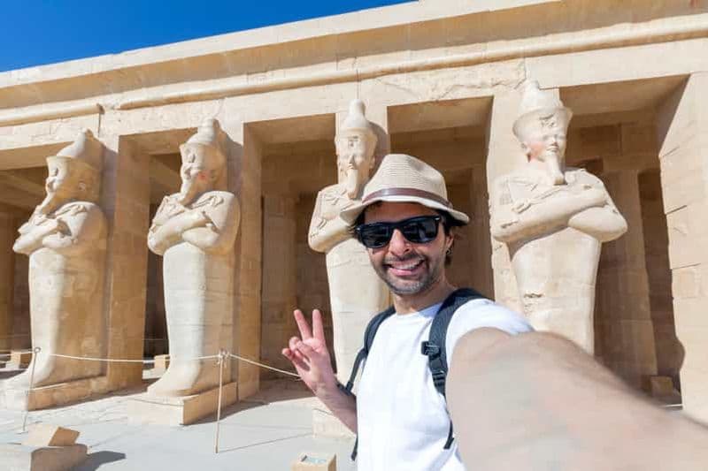 Louxor : Visite guidée tout compris des rives ouest et est et vol en montgolfière