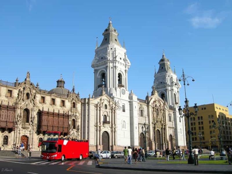 Billet Lima : visite de la ville + bus panoramique à 360°