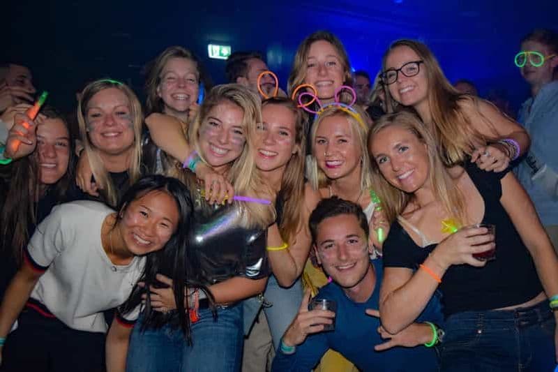 Sydney : Big Night Out Pub Crawl avec des animateurs locaux