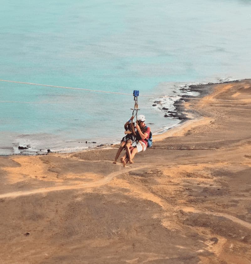 Zipline du Cap-Vert - Envolez-vous à 100 km/h au-dessus de la Serra Negra