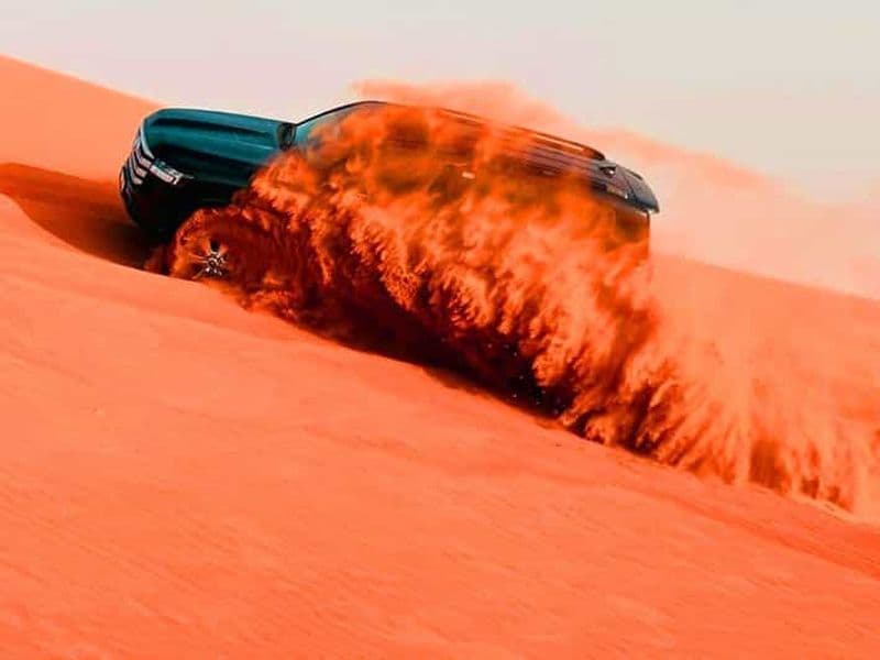 Billet Dubaï : Safari dans le désert des Hautes Dunes Buggy, chameau, quad et barbecue