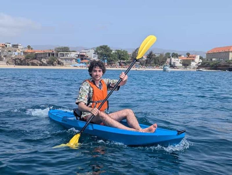 Visite guidée en kayak dans la baie de Tarrafal