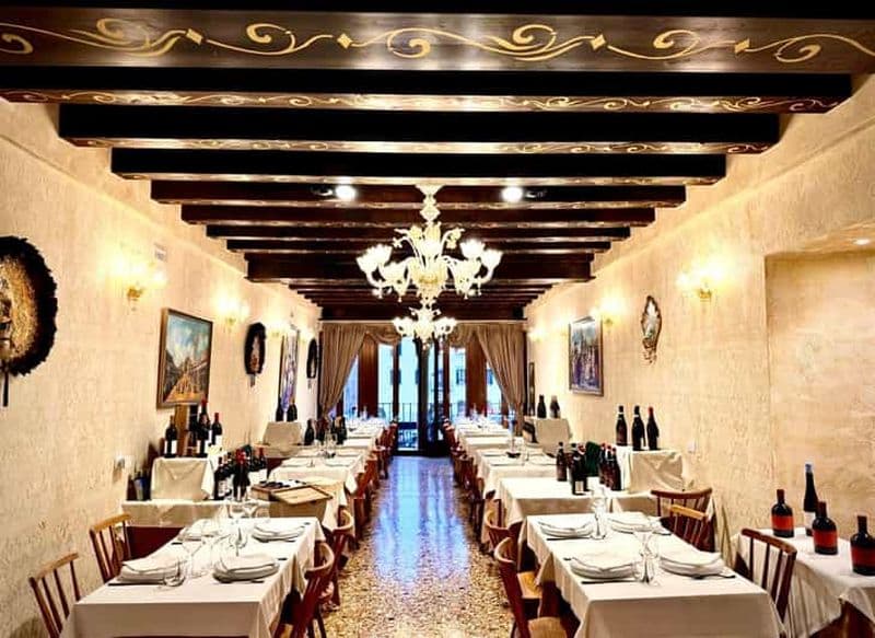 Billet Venise : dégustation de prosecco dans un palais historique avec vue sur le Grand Canal