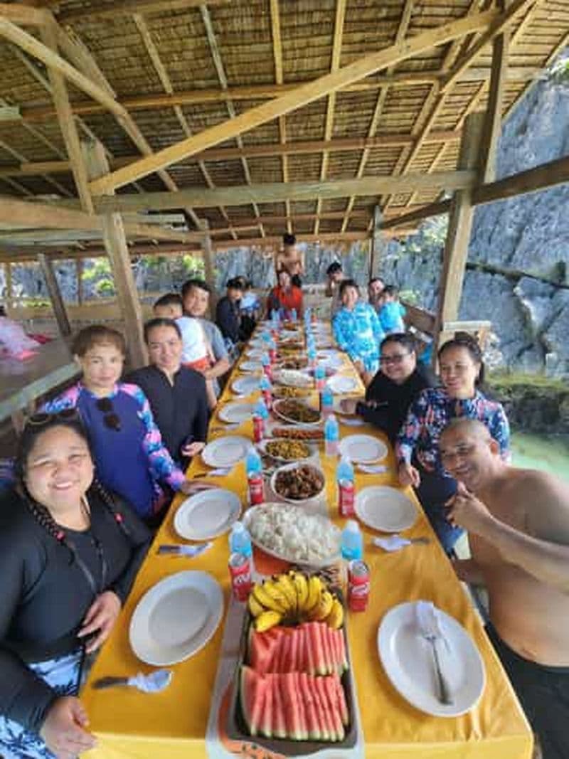 Billet Coron : excursion d'observation des dugongs avec plongée