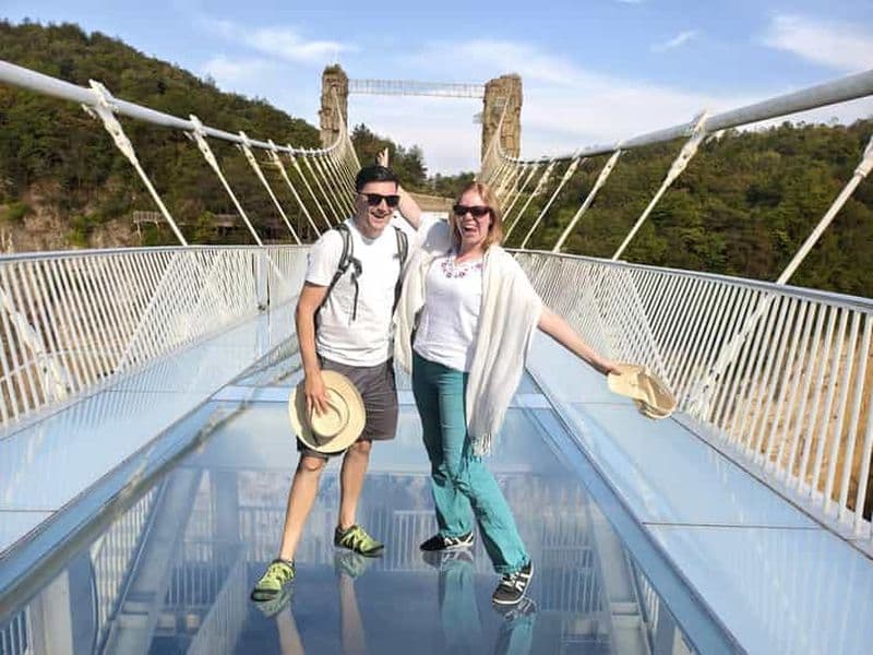 Billet Excursion d'une journée en petit groupe au pont de verre et à la montagne Tianmen