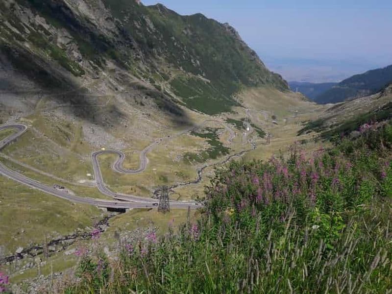 Billet Brasov : route Transfagarasan, lac Balea et monastère de Carta