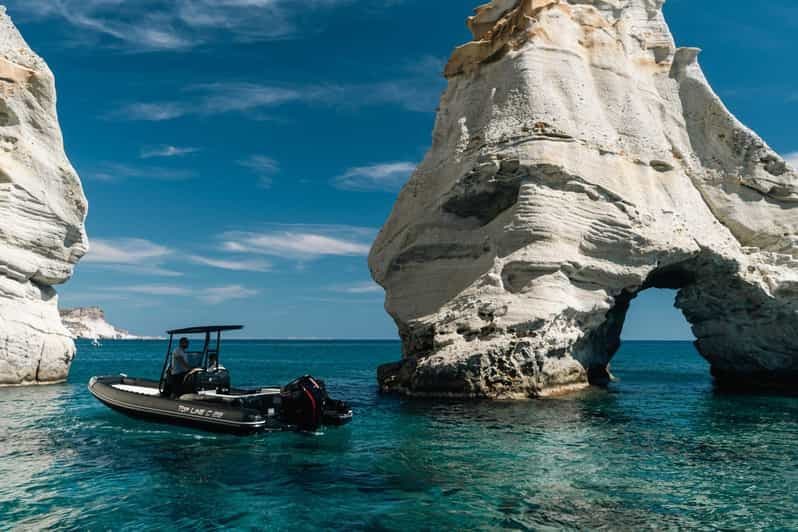 Croisière privée 3 îles : Milos - Polyaigos - Kimolos