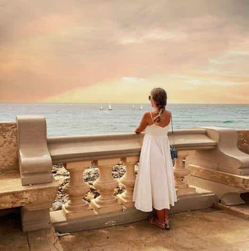 Billet Depuis Barcelone : Visite privée de SITGES au coucher du soleil