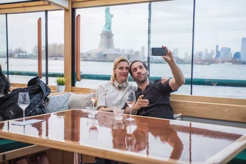 Billet Manhattan : Croisière à bord d'un yacht de luxe pour admirer les statues et la Skyline