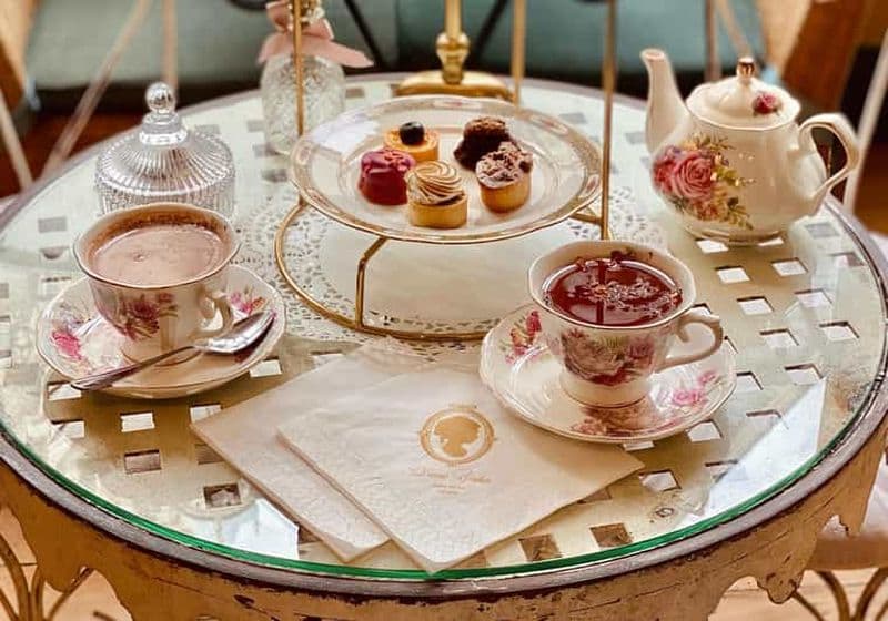 Rouen: Tea Time à la Française chez Dame Cakes