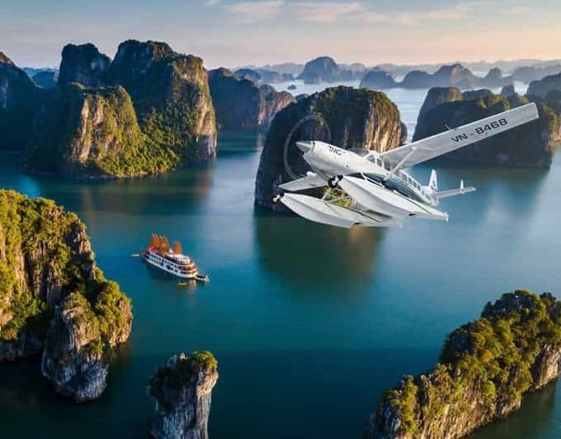 L'hydravion de la baie d'Halong - Une vue à vol d'oiseau depuis le ciel