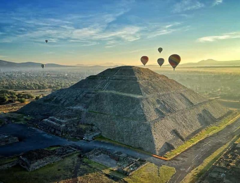 Billet Teotihuacan : Vol en montgolfière avec transport depuis votre hôtel