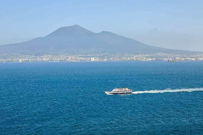 Au départ de Sorrente : Croisière d'une journée à Positano et Amalfi