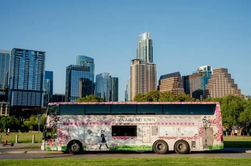 Austin : visite en bus « Tea Around Town » avec musique live