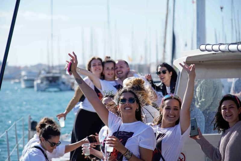 Billet Valence : Catamaran Party Boat avec déjeuner