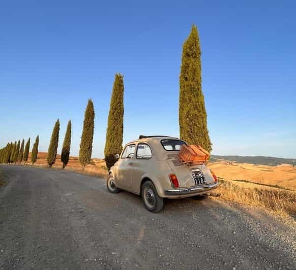 Volterra : Apéritif dans un vignoble avec une Fiat 500