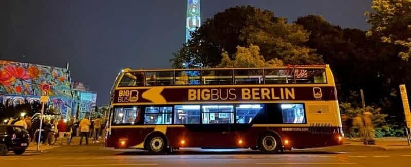 Billet Berlin: visite nocturne à ciel ouvert du festival des lumières avec guide en direct