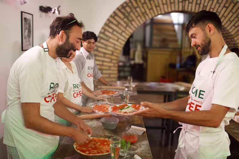 Billet Rome : Atelier de préparation de pizza avec cocktails Spritz