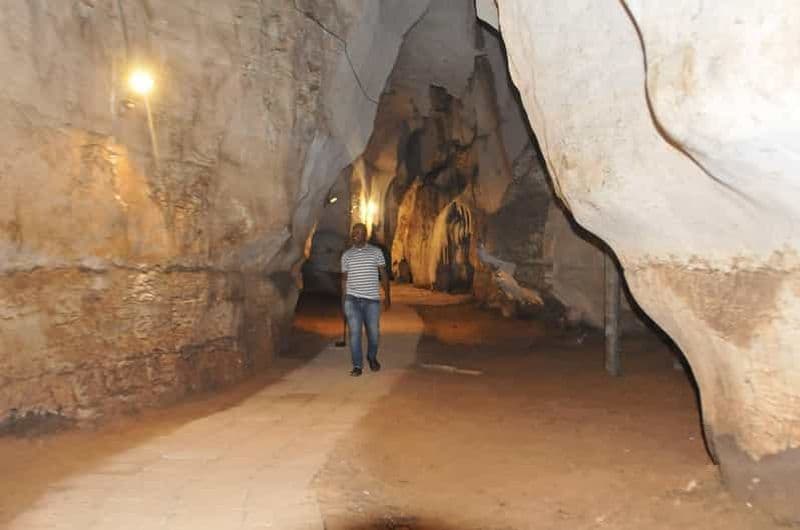 Billet 3 jours 2 nuits Grottes d'Amboni, Saadani et Pangani-Tanzanie