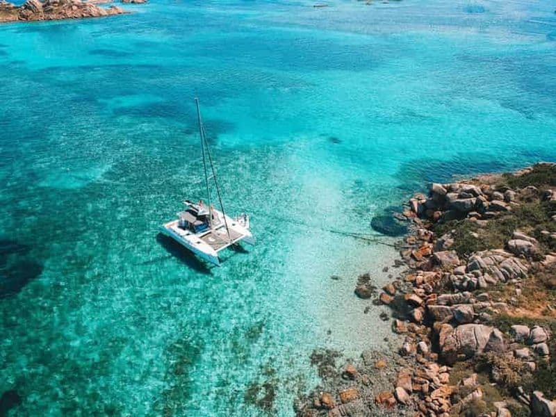 Au départ de Palau : excursion premium en catamaran dans l'archipel de La Maddalena