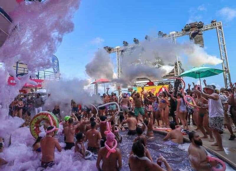 Billet Fête de la plage pour les femmes Coco Bongo