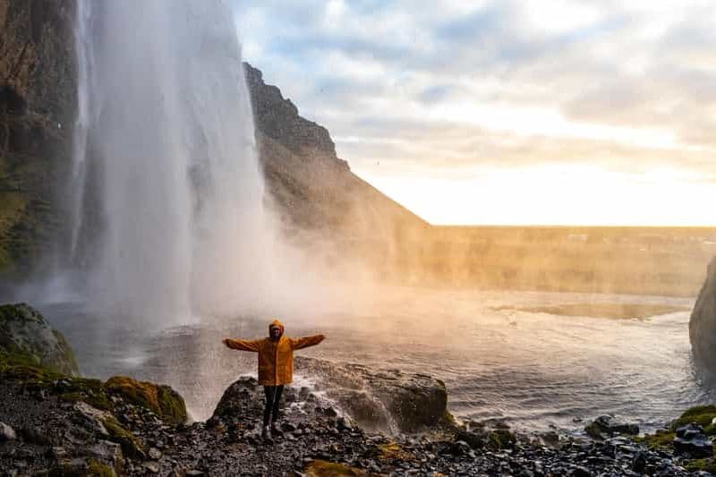 Billet Reykjavik : combinaison côte sud, randonnée sur le glacier et aurores boréales