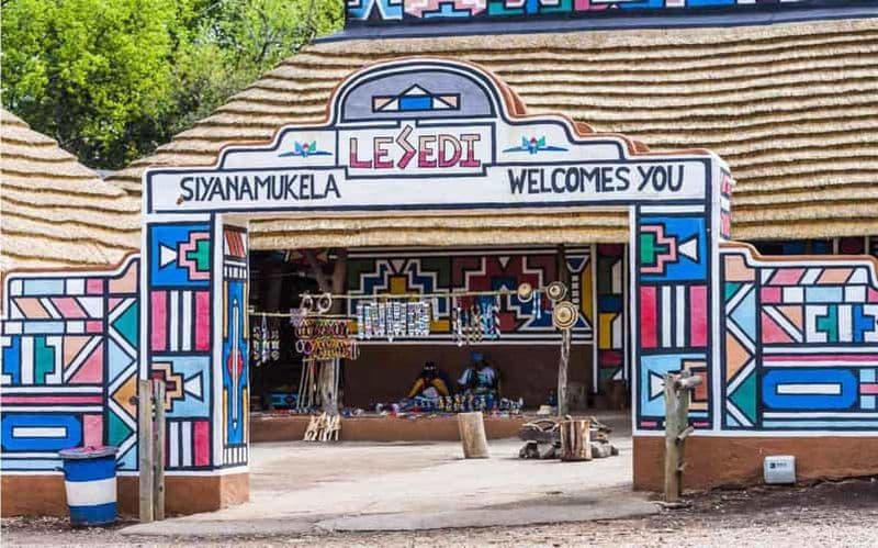 Billet Johannesburg : Visite du village culturel de Lesedi en soirée