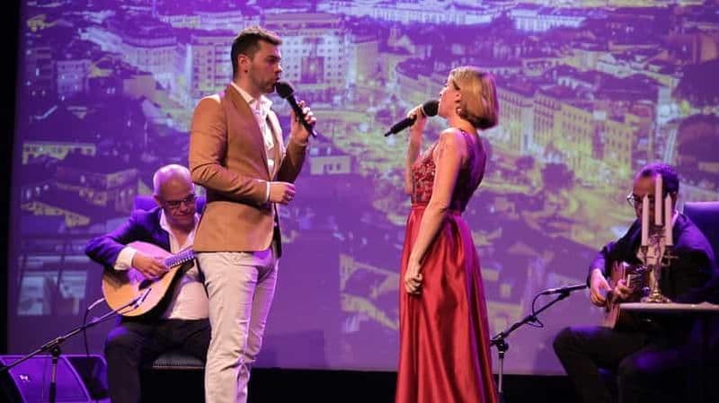 Lisbonne : Spectacle en direct du Fado dans le Chiado