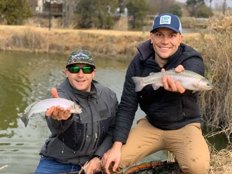 Le berceau de l'humanité : leçon de pêche à la mouche Intro Group