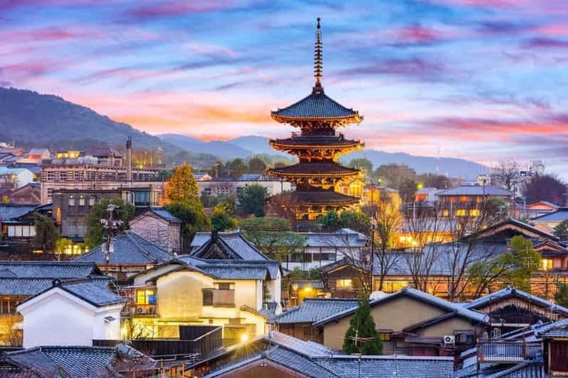 Billet Kyoto : visite guidée privée en véhicule de luxe avec photographie