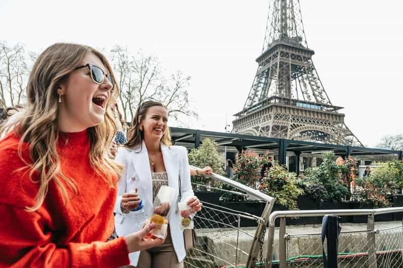 Billet Paris : Croisière sur la Seine et dégustation de macarons au pied de la Tour Eiffel