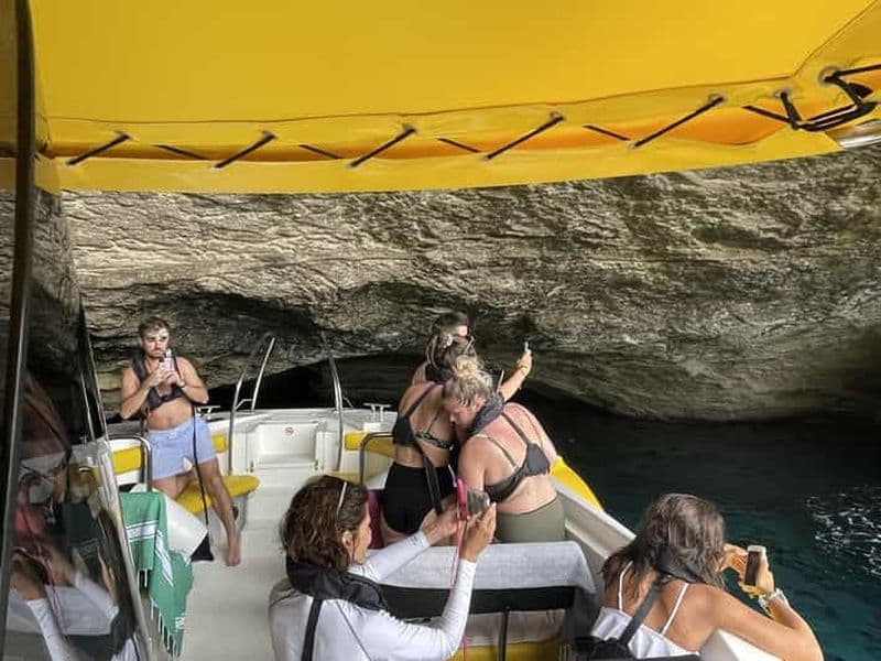 Billet Porto-Vecchio : Excursion en bateau vers les Lavezzi, les grottes et Bonifacio